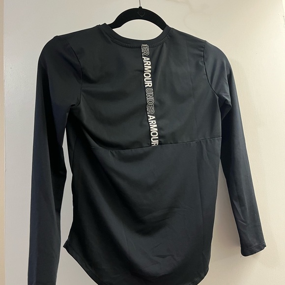 Two Boys Under Armour Long sleeve shirts for the price of one - Size YMD - Picture 2 of 7